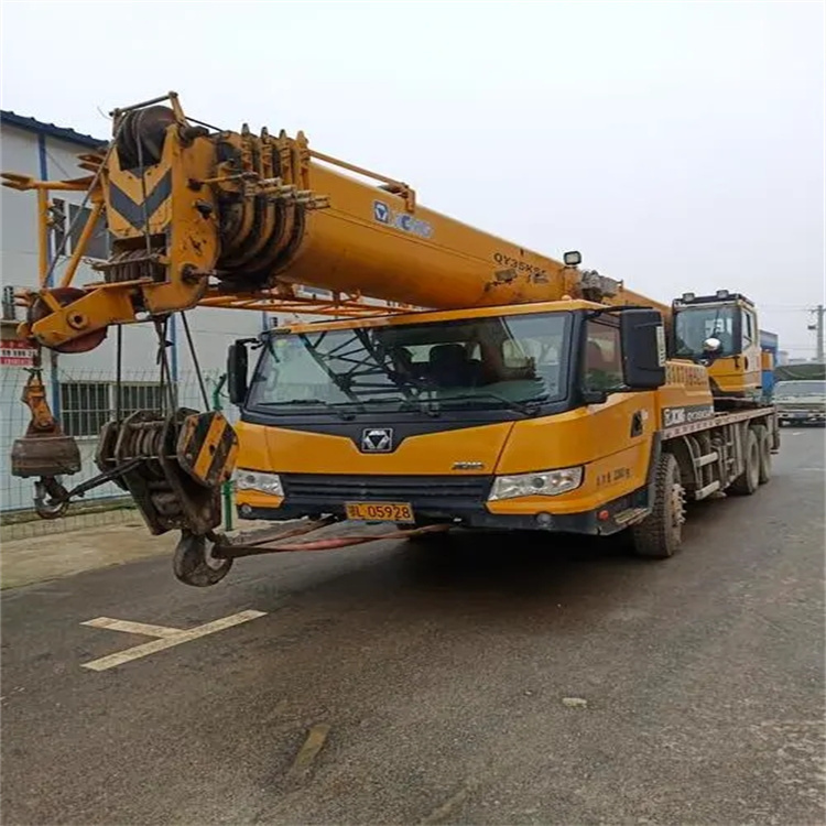 赤壁吊车出租保险：全面覆盖，安全无忧