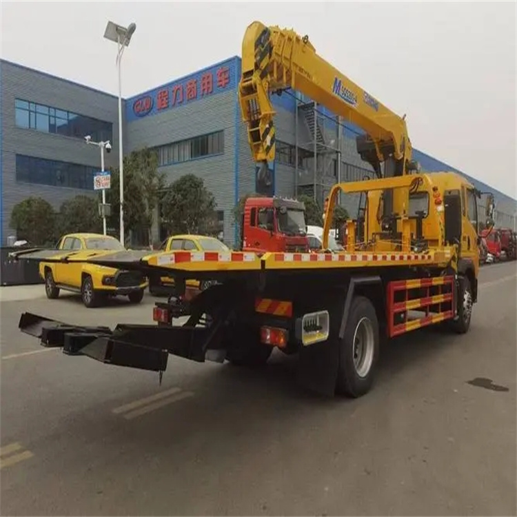 赤壁附近小随车吊出租电话，轻松解决搬运烦恼